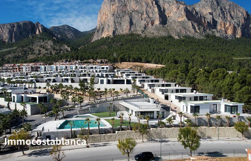 Вилла в Полопе, 200 м², 470 000 €, фото 8, объявление 62934736