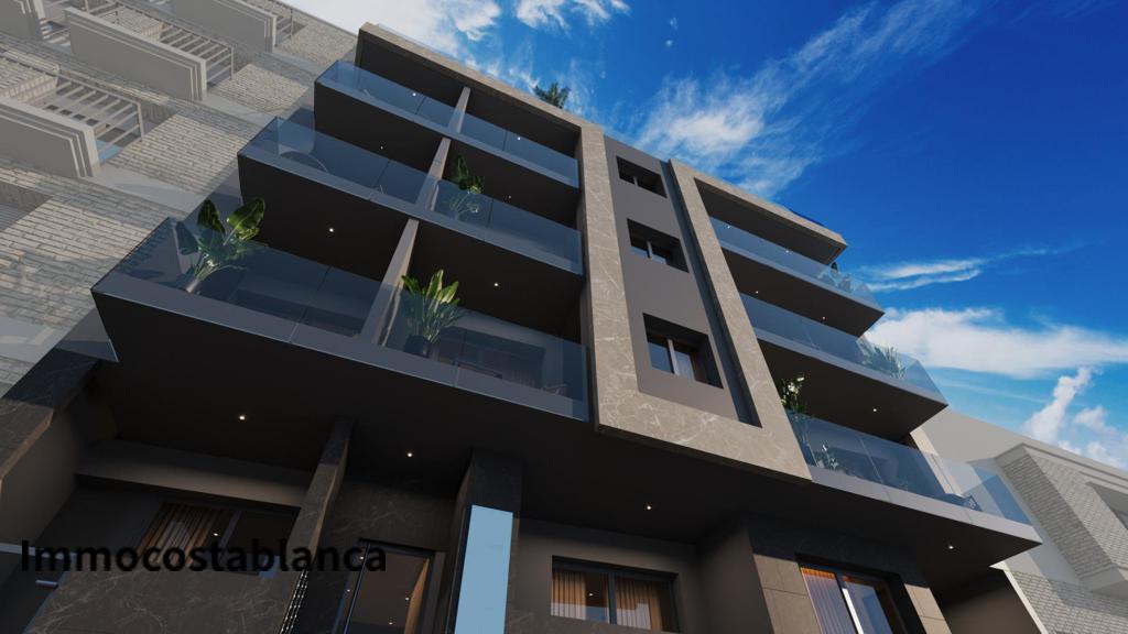 Квартира в Торревьехе, 44 м², 130 000 €, фото 1, объявление 31681216