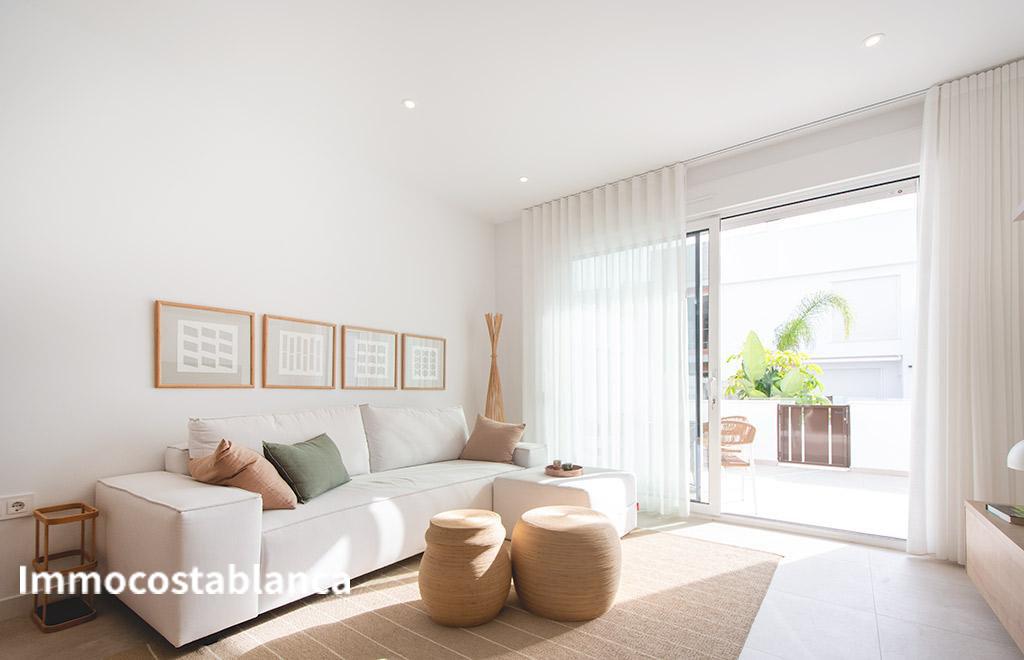 Квартира в Пилар-де-ла-Орададе, 77 м², 320 000 €, фото 1, объявление 965936