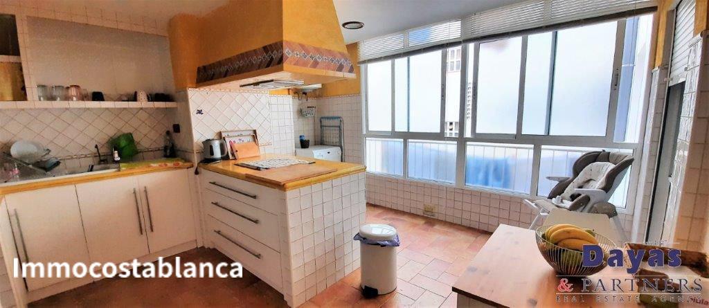 4-комн. квартира в Ориуэле, 126 м², 165 000 €, фото 6, объявление 9441616