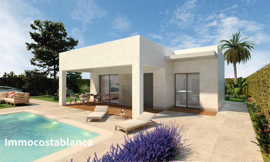 Вилла в Ондон-де-лас-Ньевес, 101 м², 333 000 €, фото 1, объявление 1183536