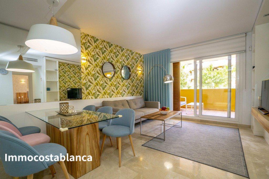 4-комн. квартира в Пунта-Прима, 123 м², 289 000 €, фото 1, объявление 3056816