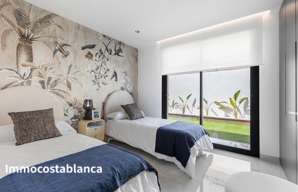 Вилла в Торревьехе, 120 м², 700 000 €, фото 2, объявление 67819536