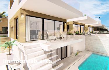 Квартира в Ла-Мата, 204 м²