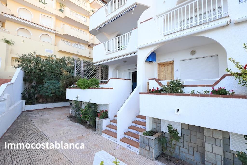 Коттедж в Ориуэла Коста, 81 м², 300 000 €, фото 1, объявление 13417216