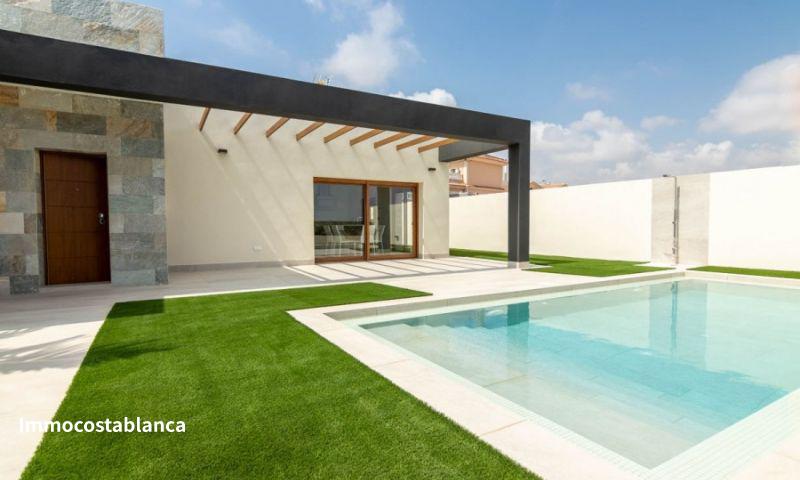 Вилла в Торревьехе, 295 м², 750 000 €, фото 2, объявление 76367536