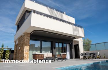 Вилла в Сьюдад-Кесада, 200 м²