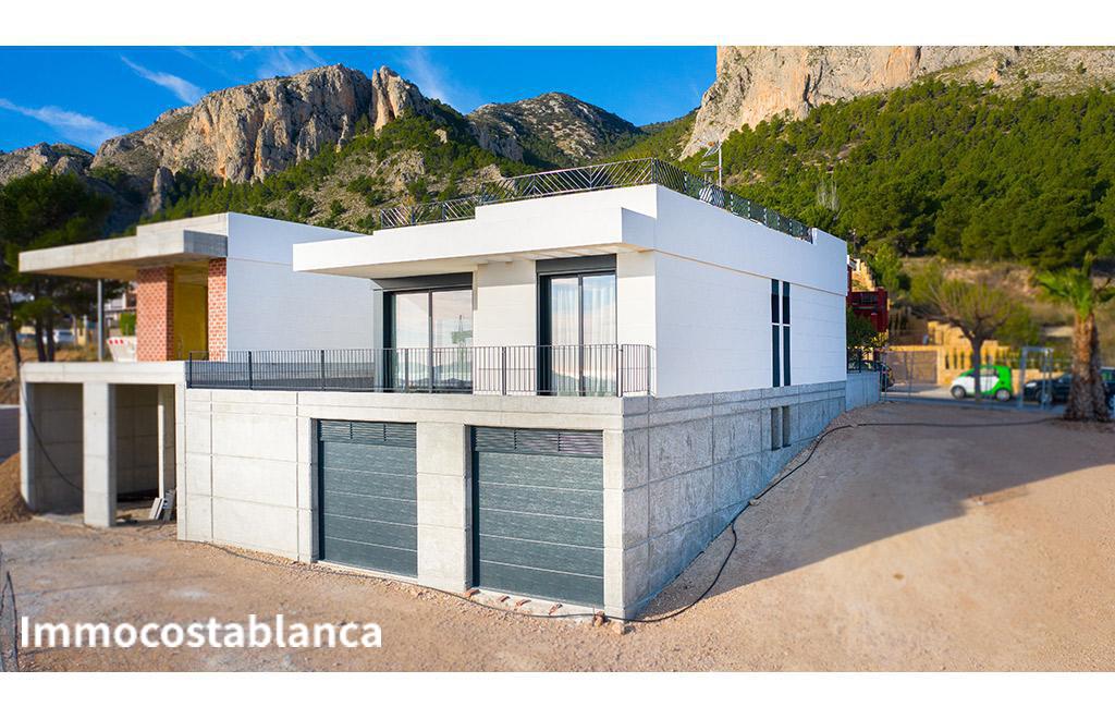 Вилла в Полопе, 200 м², 470 000 €, фото 7, объявление 62934736