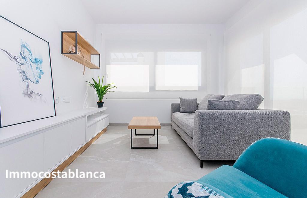 Квартира в Сан-Мигель-де-Салинасе, 92 м², 339 000 €, фото 1, объявление 16925136