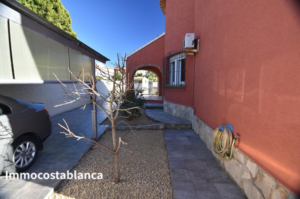Коттедж в Дении, 115 м², 265 000 €, фото 3, объявление 8128176