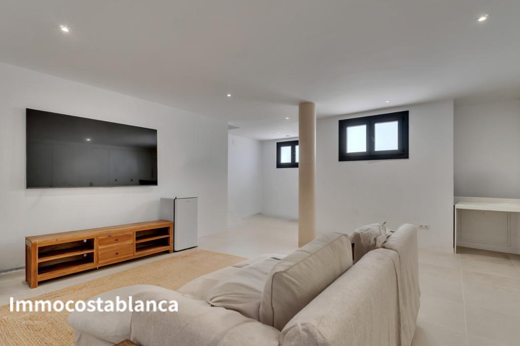 Коттедж в Хавеа, 346 м², 1 075 000 €, фото 1, объявление 25503456