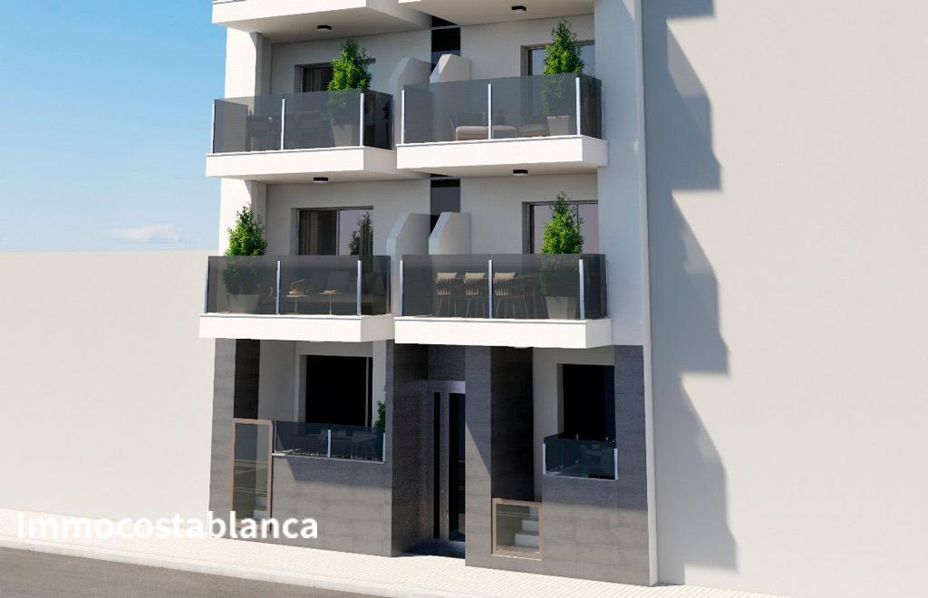 Квартира в Торревьехе, 96 м², 279 000 €, фото 2, объявление 64372336