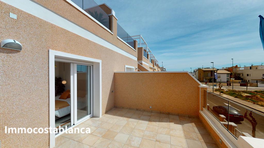 Квартира в Пилар-де-ла-Орададе, 81 м², 300 000 €, фото 6, объявление 42927536