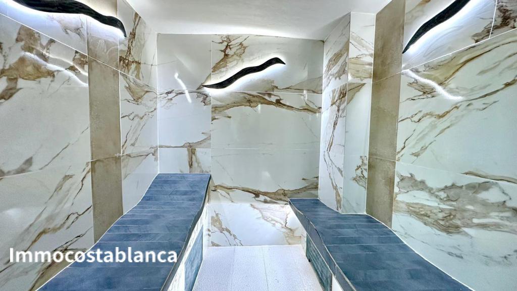 Квартира в Бенидорме, 103 м², 280 000 €, фото 10, объявление 44697216