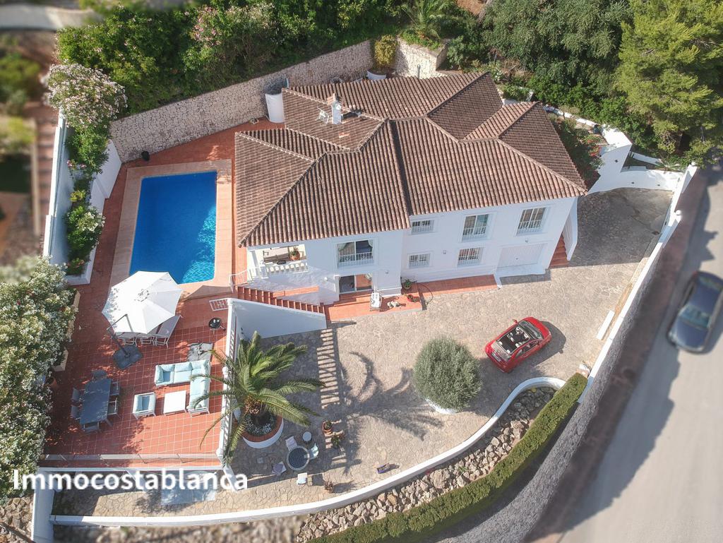 Коттедж в Бенисе, 266 м², 950 000 €, фото 1, объявление 67245776