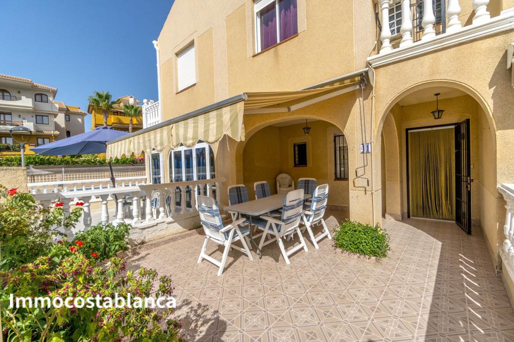 Таунхаус в Пунта-Прима, 85 м², 140 000 €, фото 2, объявление 5047048