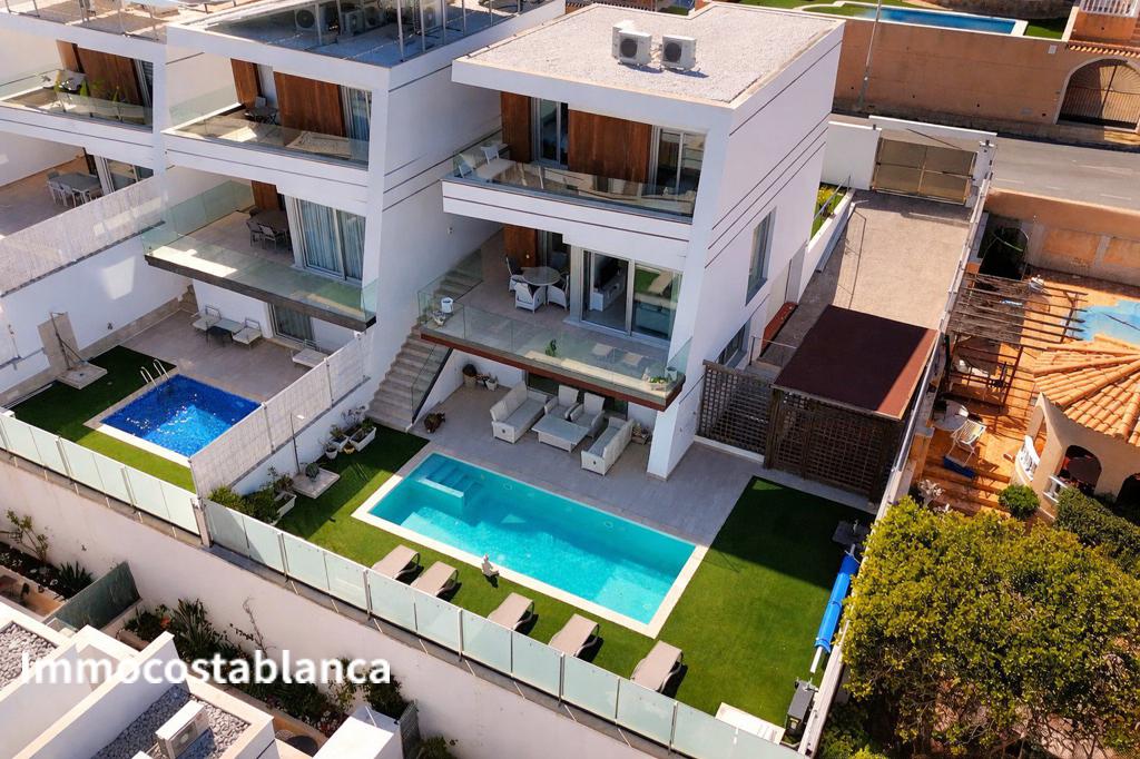 Вилла в Ориуэла Коста, 102 м², 550 000 €, фото 1, объявление 53450016