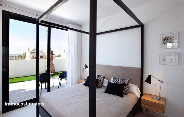 Вилла в Рохалесе, 245 м², 814 000 €, фото 8, объявление 18219536