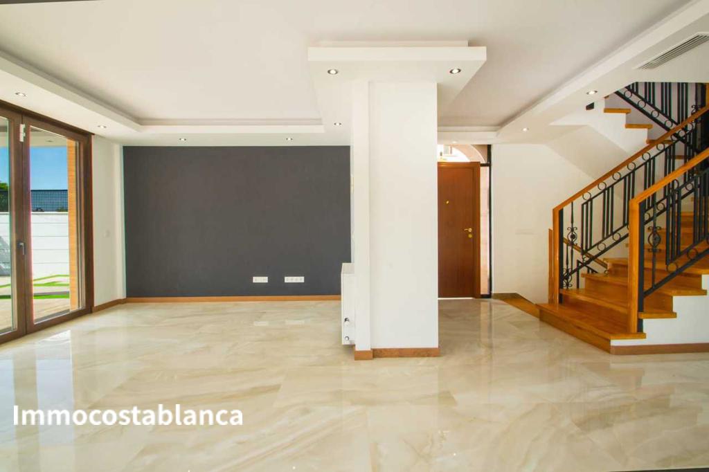 Вилла в Финестрате, 380 м², 849 000 €, фото 9, объявление 52079456