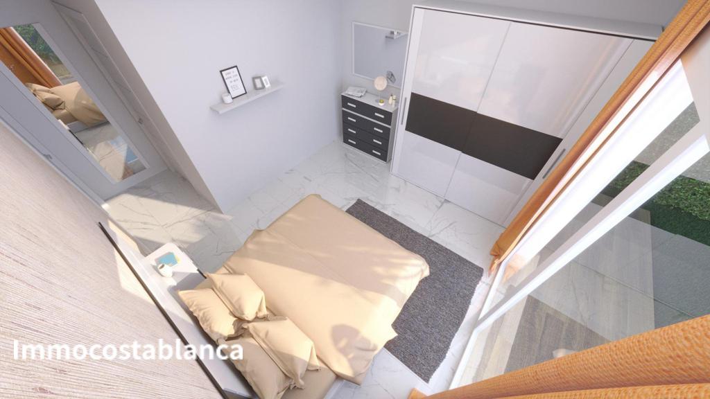 Вилла в Сьюдад-Кесада, 189 м², 450 000 €, фото 1, объявление 47087536