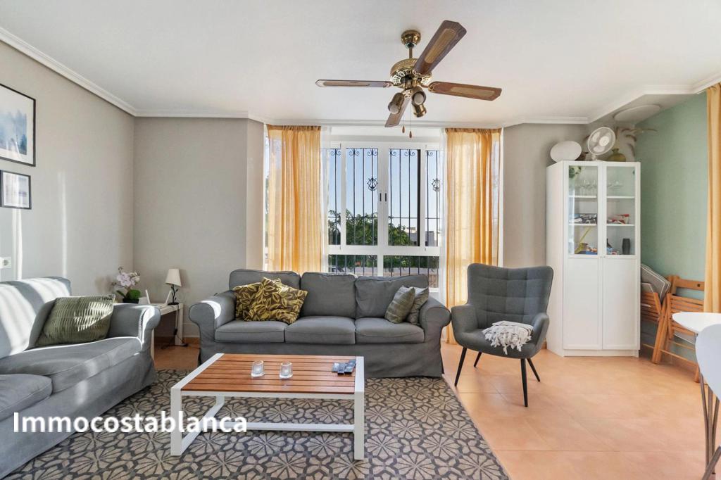 Квартира в Ориуэла Коста, 89 м², 239 000 €, фото 2, объявление 72242016