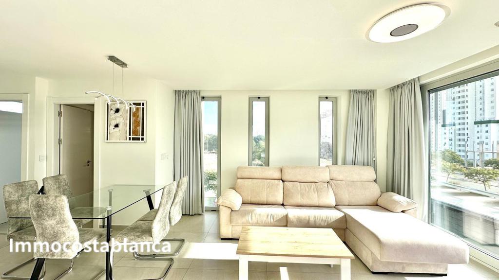 Квартира в Бенидорме, 103 м², 300 000 €, фото 1, объявление 29497216