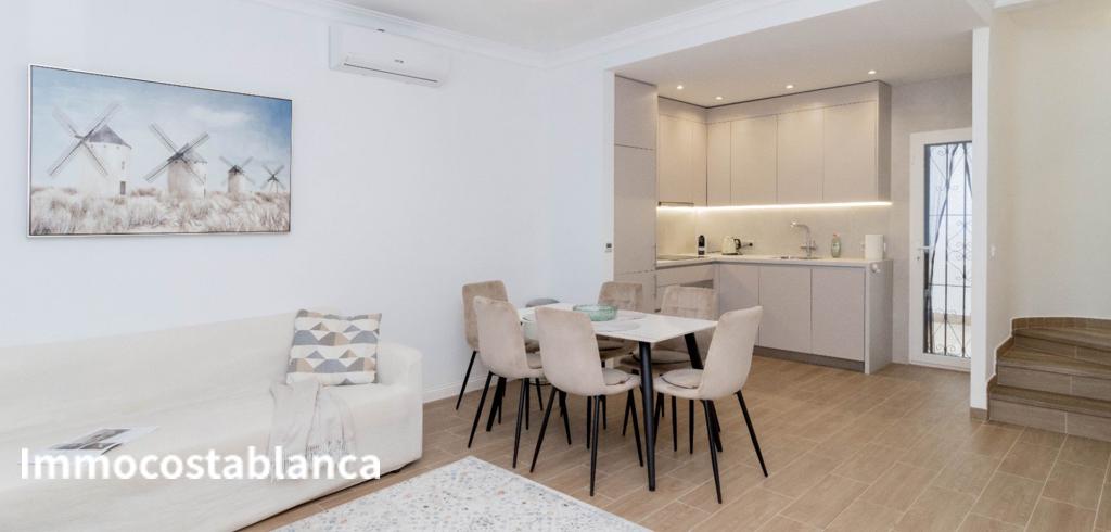 Квартира в Ориуэла Коста, 80 м², 328 000 €, фото 1, объявление 22057216