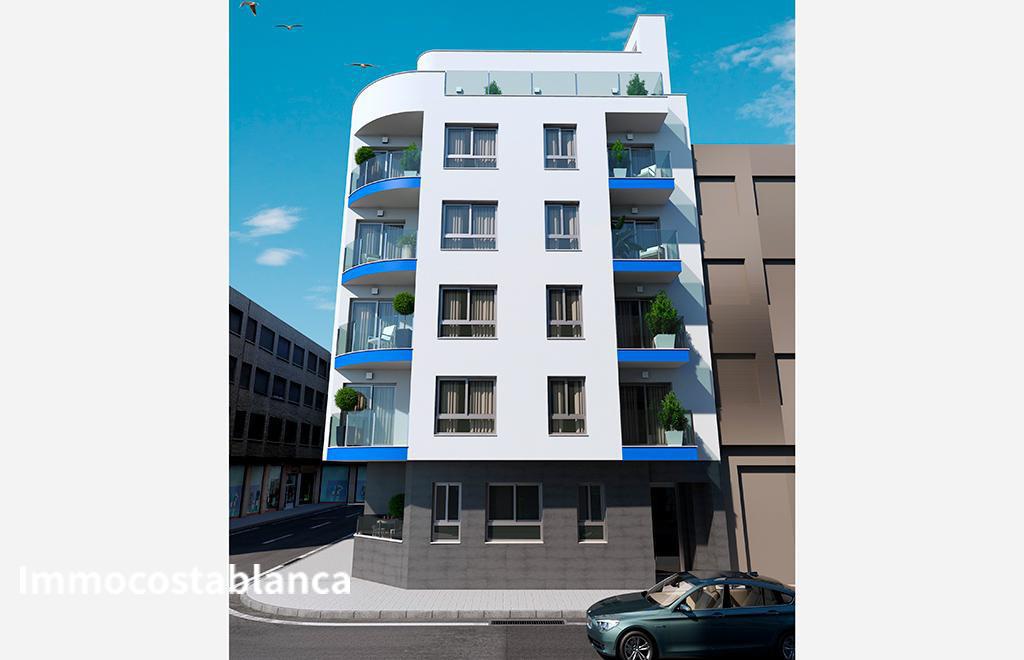 Квартира в Торревьехе, 71 м², 163 000 €, фото 1, объявление 26881696