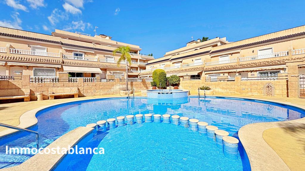 Квартира в Ориуэла Коста, 90 м², 276 000 €, фото 2, объявление 67897216