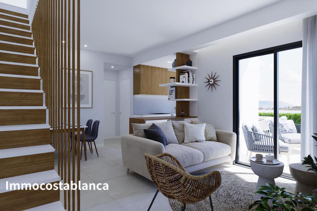 Квартира в Торревьехе, 178 м², 330 000 €, фото 1, объявление 39567536