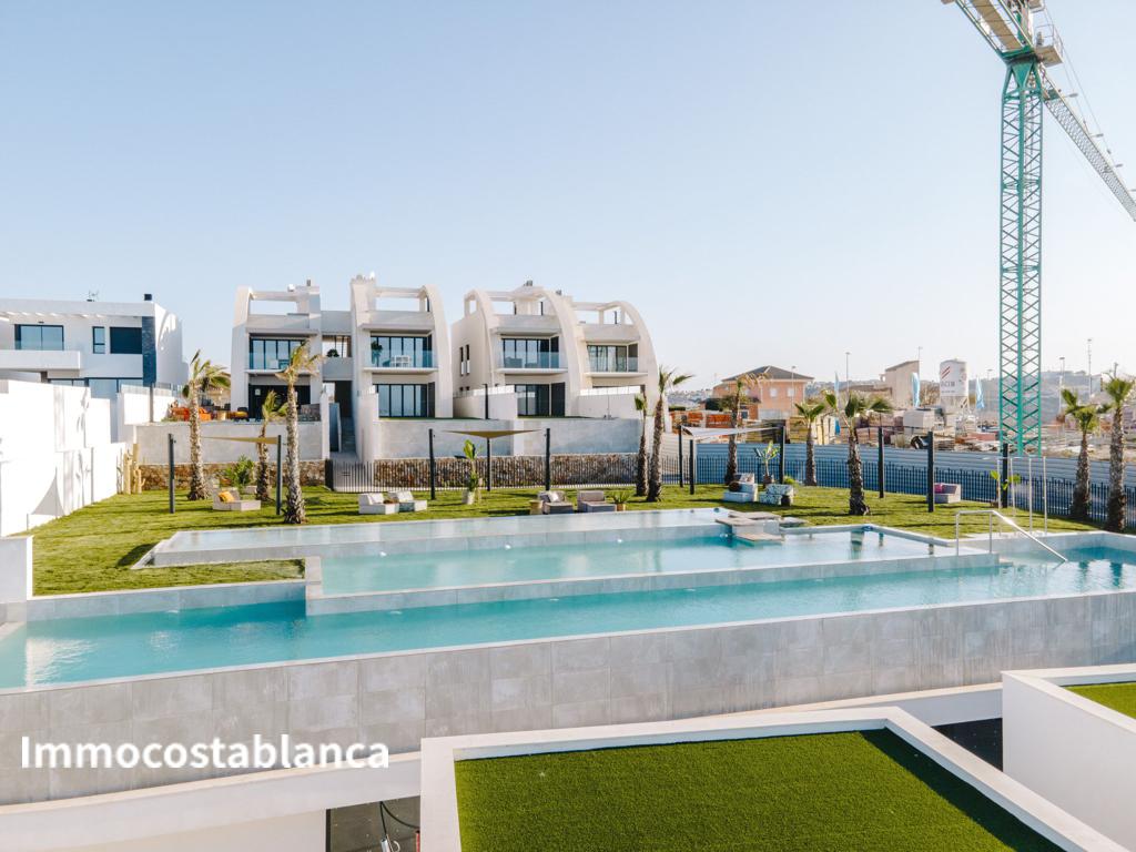 Коттедж в Сьюдад-Кесада, 240 м², 599 000 €, фото 7, объявление 52215536