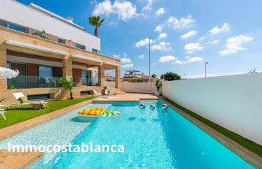 Вилла в Сьюдад-Кесада, 244 м²