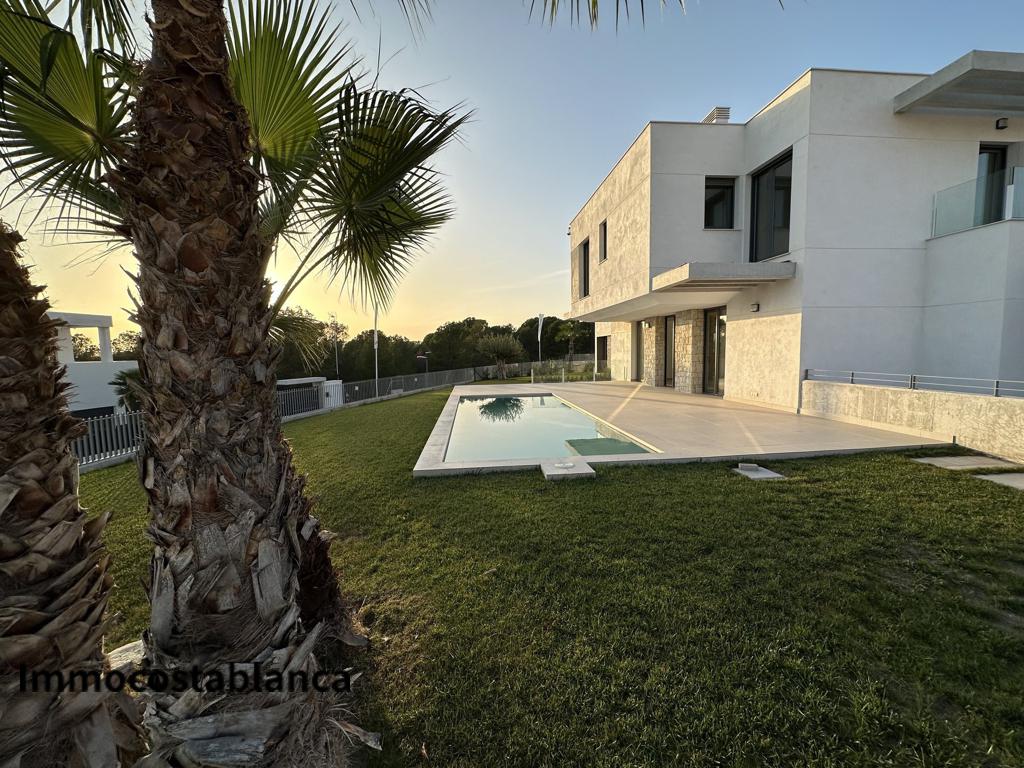 Вилла в Бенидорме, 244 м², 850 000 €, фото 4, объявление 50215536
