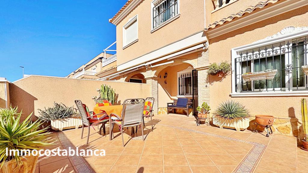 Квартира в Ориуэла Коста, 98 м², 276 000 €, фото 3, объявление 42905216