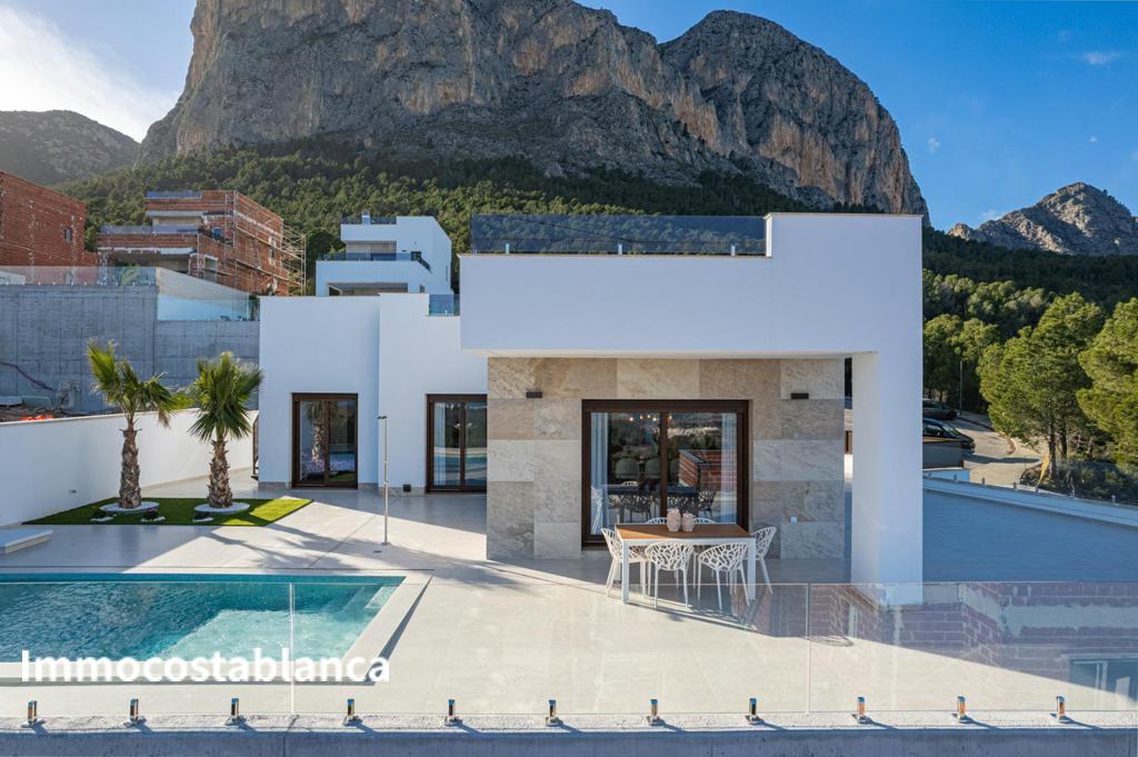 Вилла в Полопе, 129 м², 649 000 €, фото 2, объявление 58767536