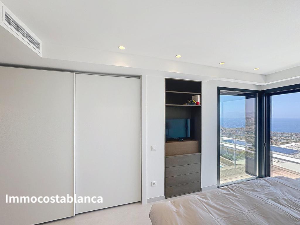 Коттедж в Бенитачеле, 544 м², 3 250 000 €, фото 1, объявление 52701936