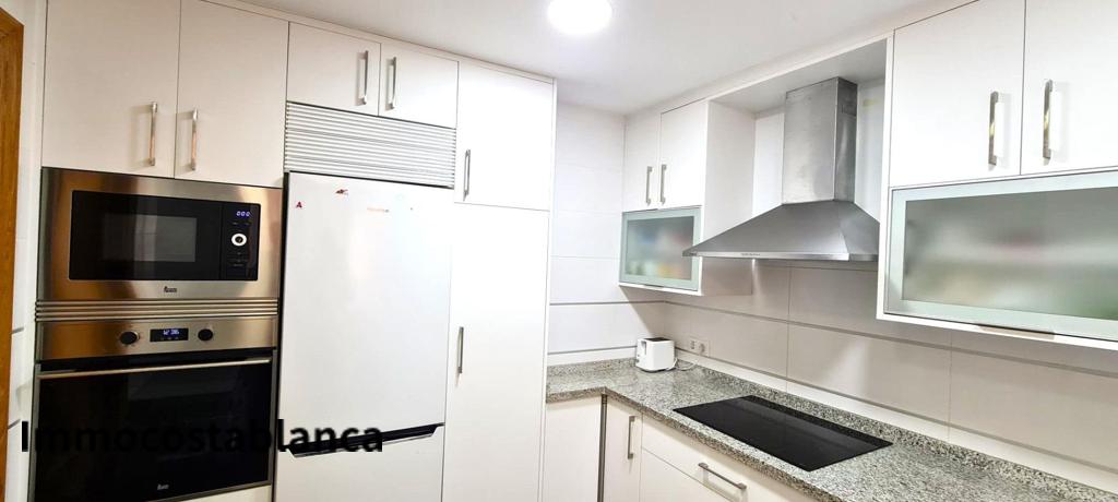 Квартира в Бенидорме, 135 м², 265 000 €, фото 1, объявление 79767456