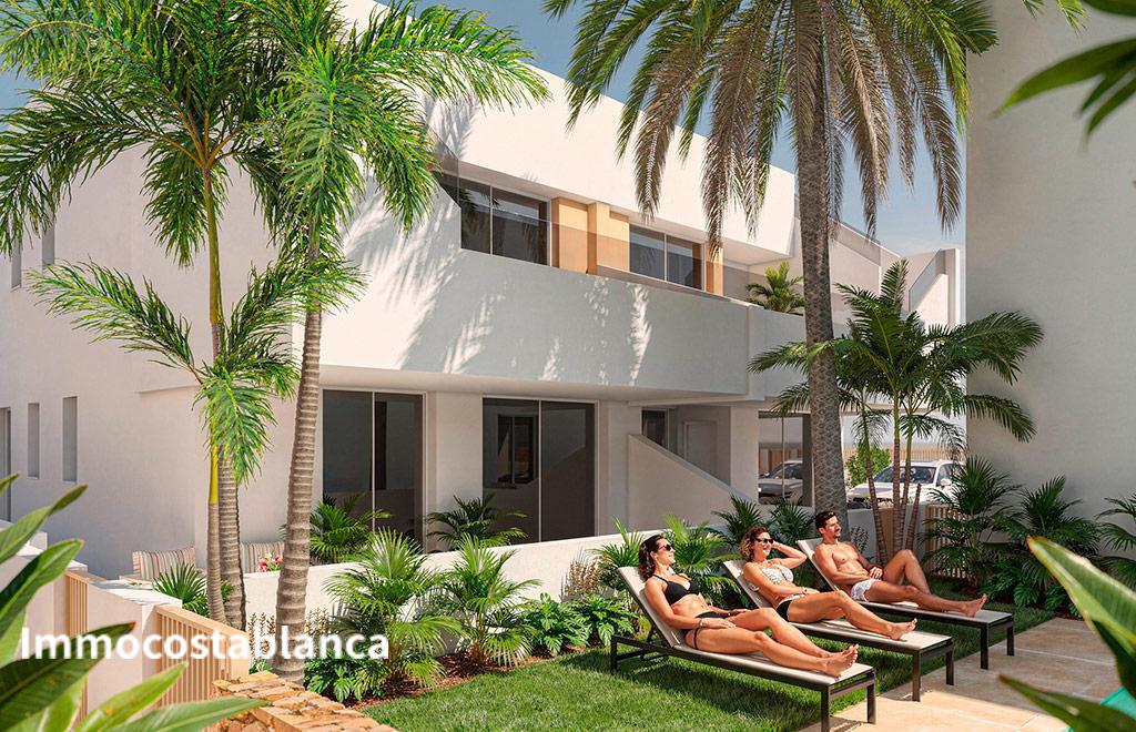 Квартира в Пилар-де-ла-Орададе, 80 м², 315 000 €, фото 2, объявление 9467616