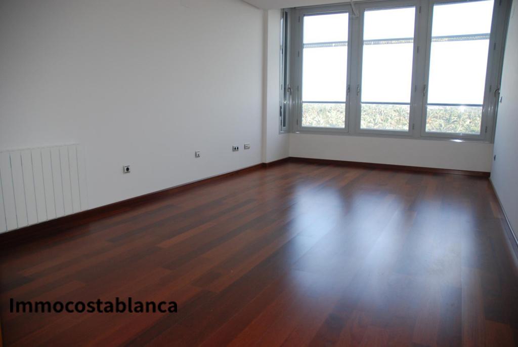 5-комн. квартира в Эльче, 134 м², 392 000 €, фото 8, объявление 15578248