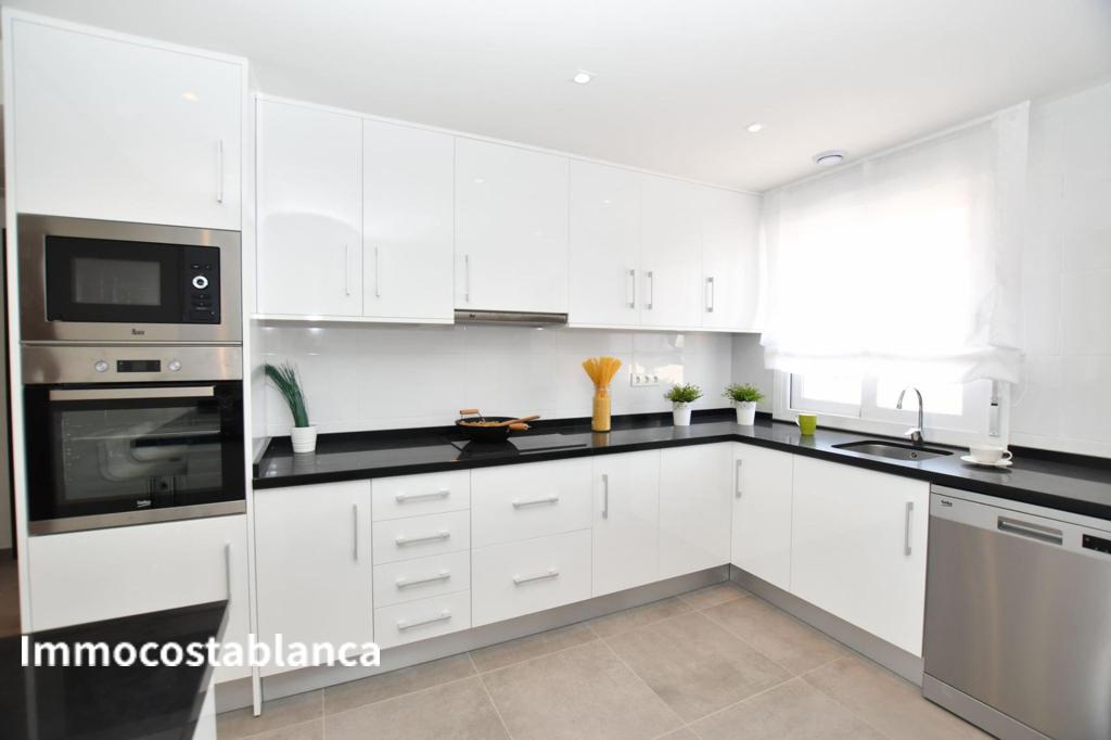 Коттедж в Сан-Мигель-де-Салинасе, 73 м², 274 000 €, фото 1, объявление 70359536