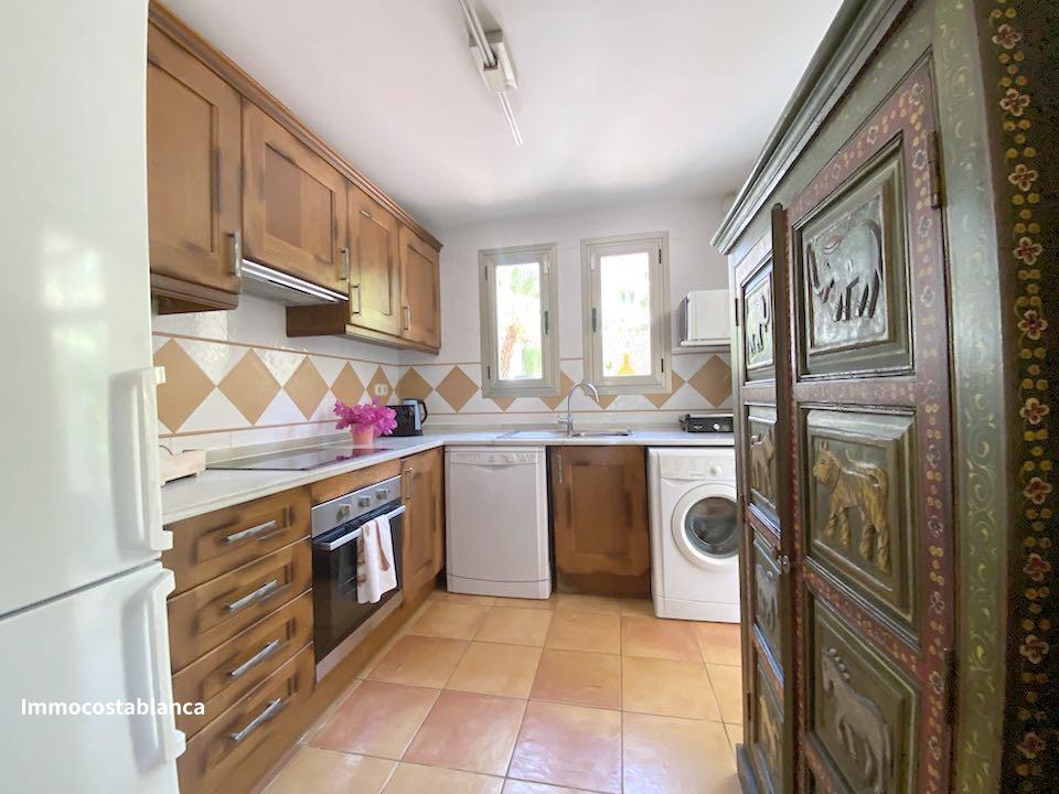 Дом в городе в Кальпе, 290 м², 699 000 €, фото 8, объявление 53883616