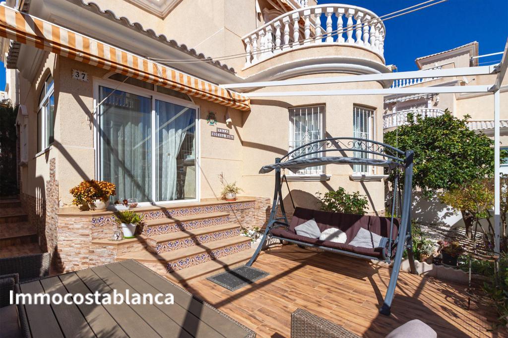 Вилла в Ориуэла Коста, 105 м², 340 000 €, фото 2, объявление 61417216