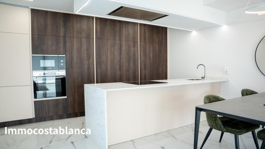 Вилла в Рохалесе, 264 м², 549 000 €, фото 4, объявление 15987616