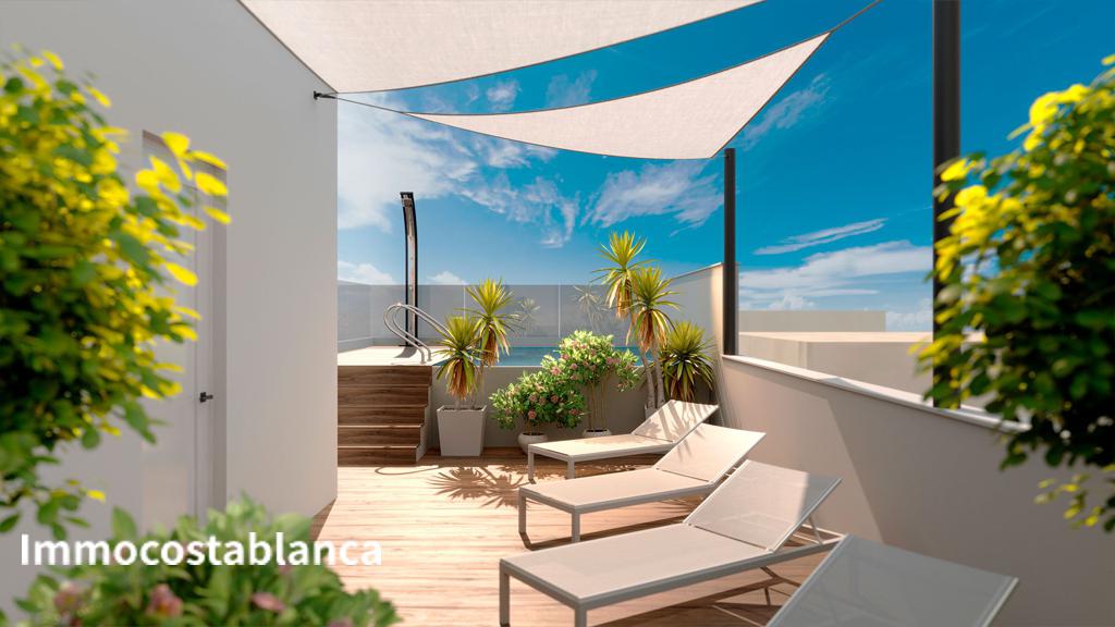 Квартира в Торревьехе, 75 м², 250 000 €, фото 1, объявление 13567536