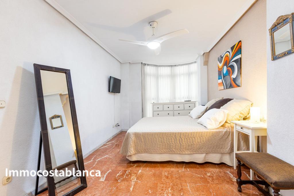 Квартира в Аликанте, 140 м², 350 000 €, фото 5, объявление 11672816