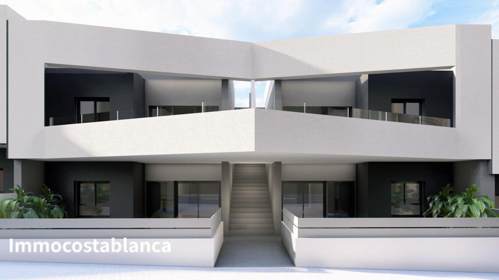 Коттедж в Сан-Мигель-де-Салинасе, 85 м², 250 000 €, фото 3, объявление 55007536