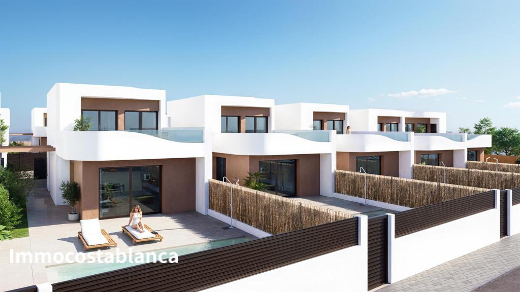 Вилла в Лос-Монтесиносе, 228 м², 445 000 €, фото 1, объявление 63123616