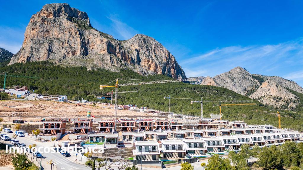 Вилла в Полопе, 259 м², 675 000 €, фото 6, объявление 45481216