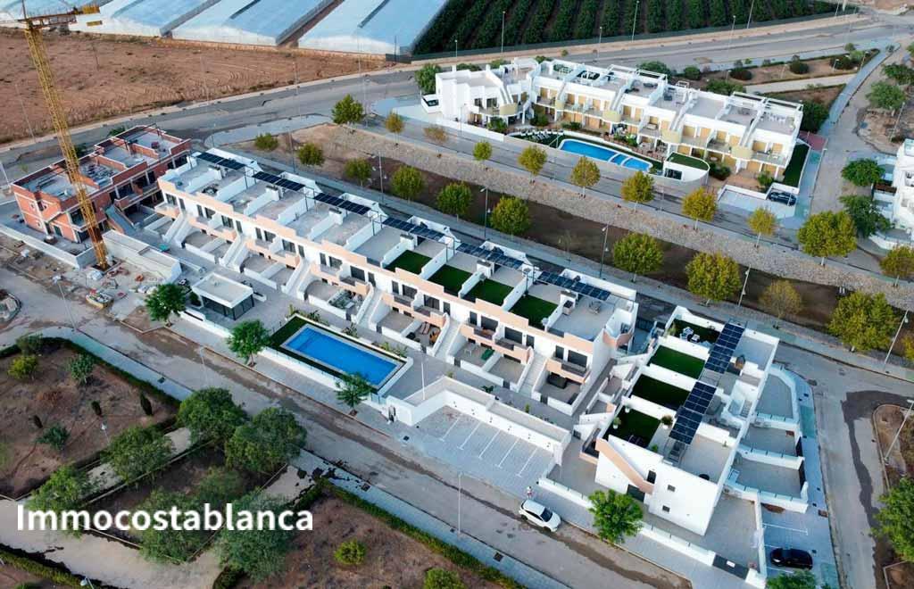 Квартира в Пилар-де-ла-Орададе, 93 м², 285 000 €, фото 1, объявление 68749936