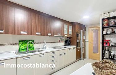 Квартира в Аликанте, 106 м²